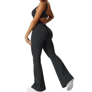 YEOREO Women Workout Scrunch Flare Jumpsuit Sexy Backless Butt Lift Gym jumpsuit